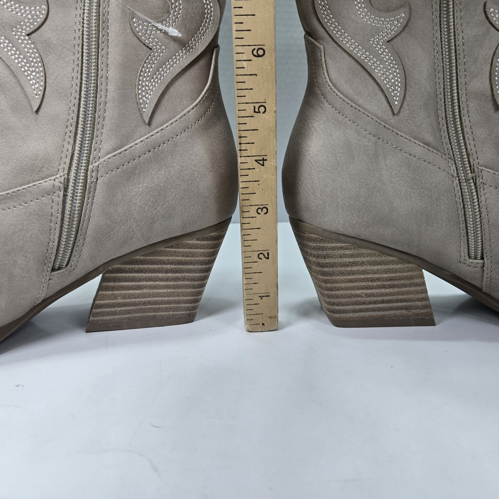 DV by Dolce Vita Karda Taupe Block Heeled Western Cowgirl Cowboy Boots Size 9 - Picture 10 of 14
